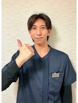 中野　友葵
